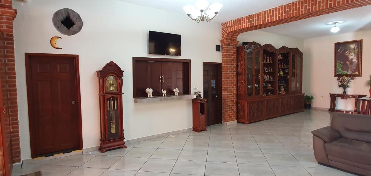 El Jardín Del Edén Hotel Tequisquiapan Kültér fotó